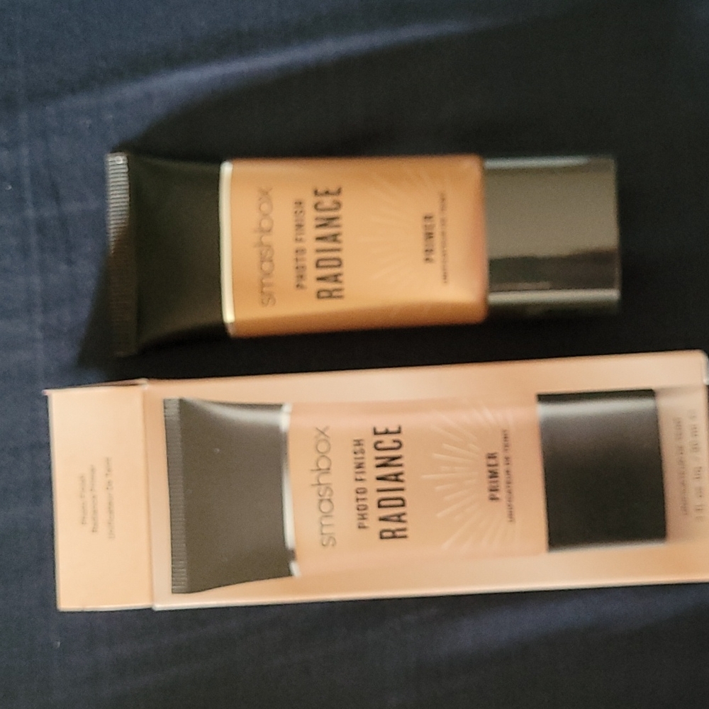 NWT Smashbox primer